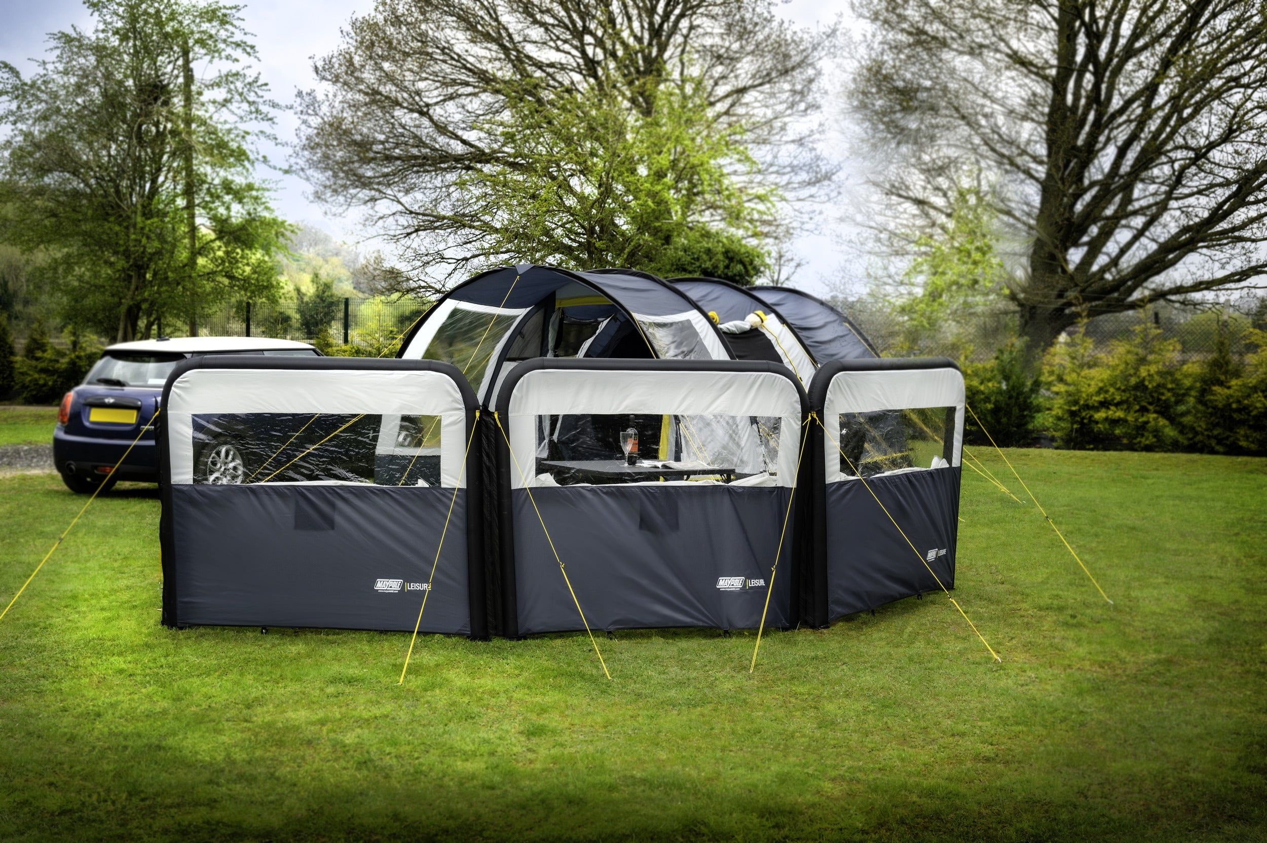 Maypole 3 Panel Air Modula Windbreak - Towsure