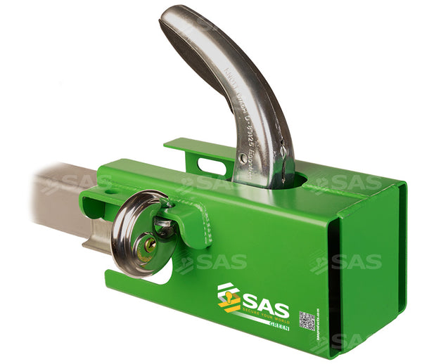 SAS Green Vault Hitchlock With Padlock