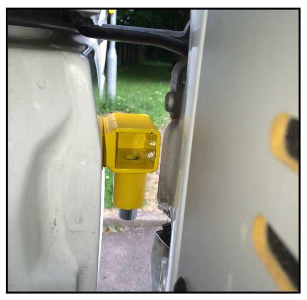 Bulldog VA50 Pair of Van Door Locks - Towsure
