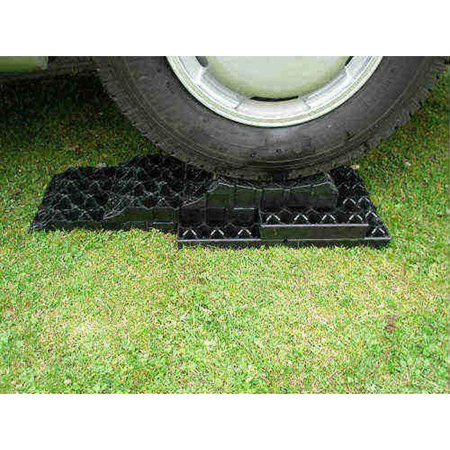 RV Essentials Caravan Levelling Ramps – Pair With Chocks & Storage Bag (5000 KG Capacity)
