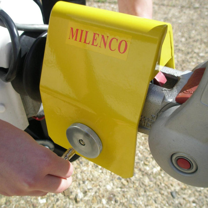 Milenco Super Heavy-Duty 3004 Hitchlock - Towsure