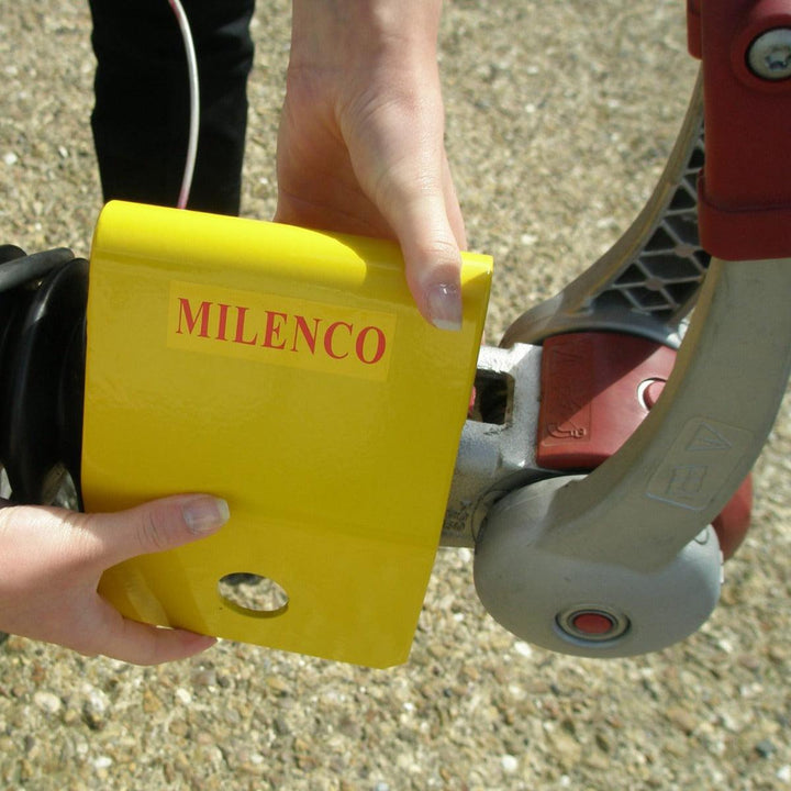 Milenco Super Heavy-Duty 3004 Hitchlock - Towsure
