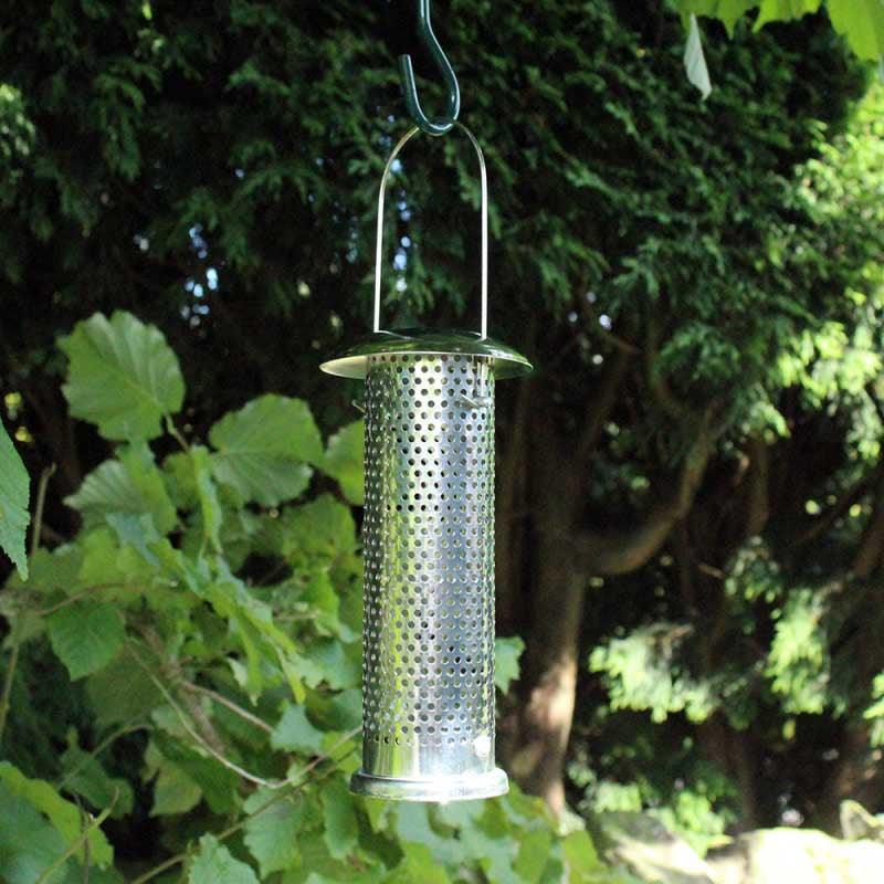 Nature's Market Deluxe Niger Seed Feeder - Towsure